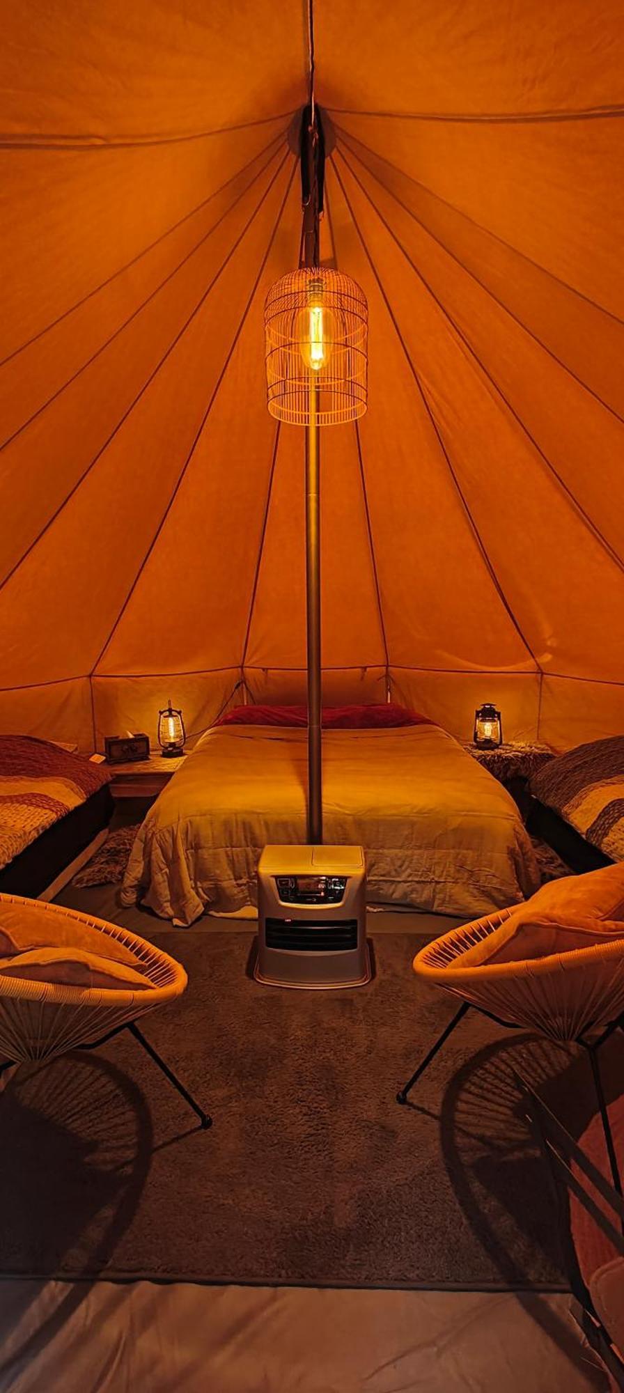Au Pied Du Trieu, The Glamping Experience Hotel Labroye Exterior photo